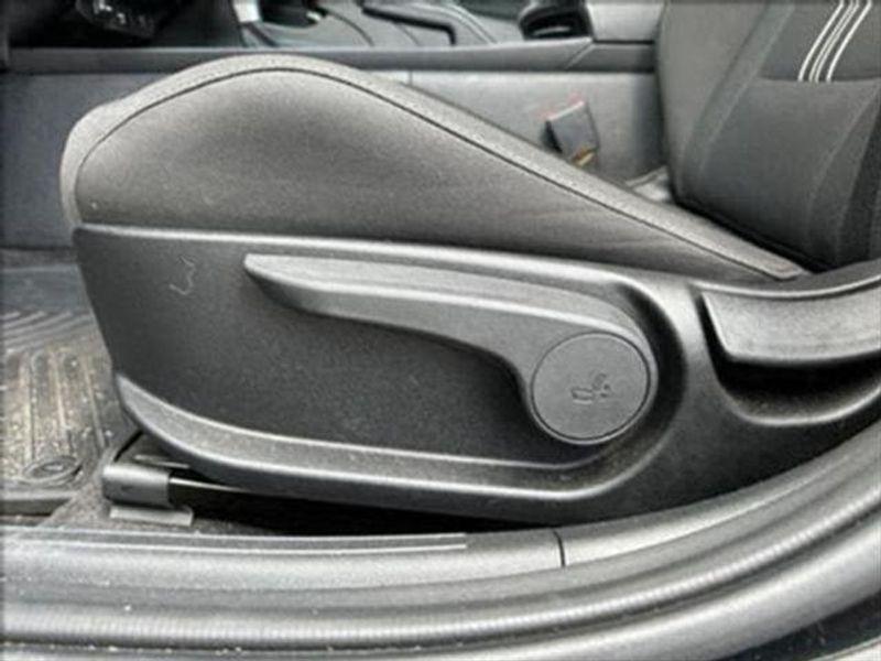 new 2025 Hyundai Elantra car, priced at $23,195