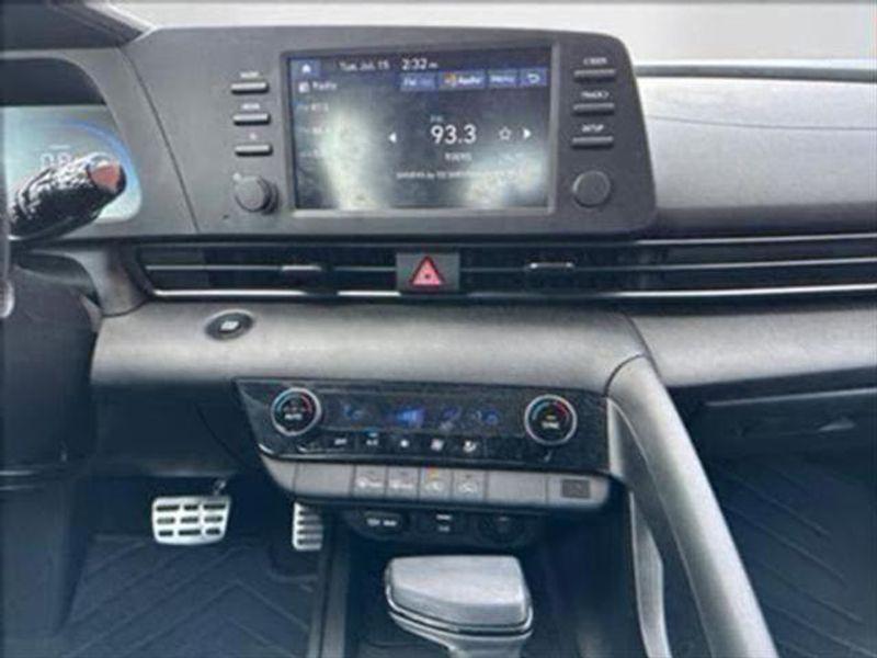 new 2025 Hyundai Elantra car, priced at $23,195