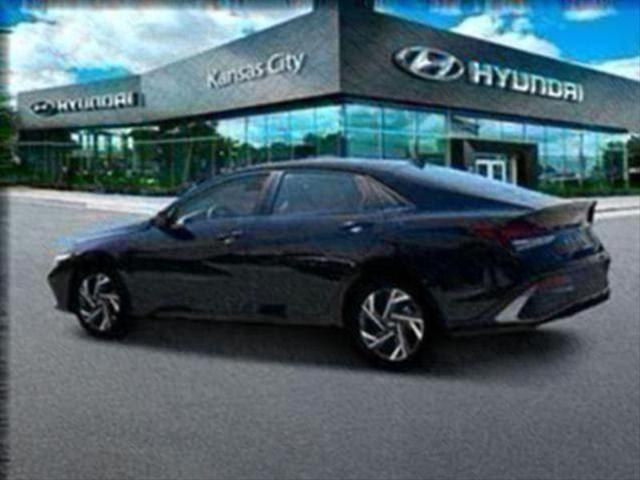 new 2025 Hyundai Elantra car, priced at $23,471