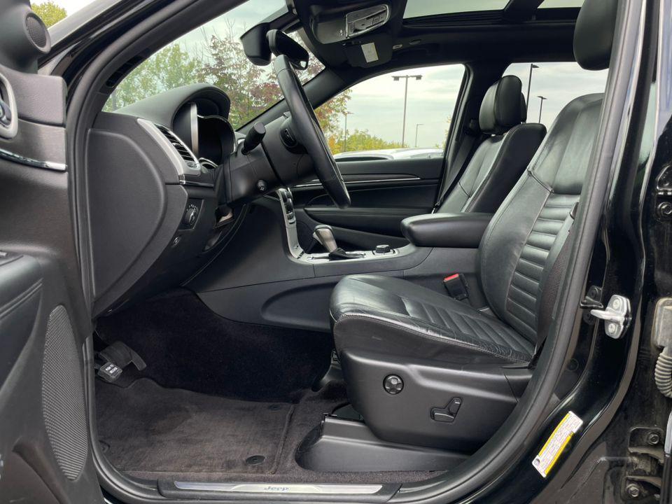 used 2018 Jeep Grand Cherokee car, priced at $17,474
