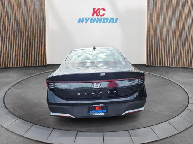 new 2025 Hyundai Sonata car, priced at $27,658