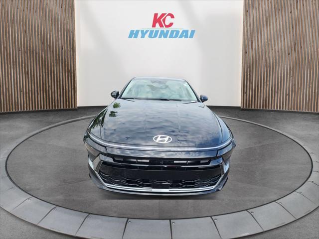 new 2025 Hyundai Sonata car, priced at $27,658