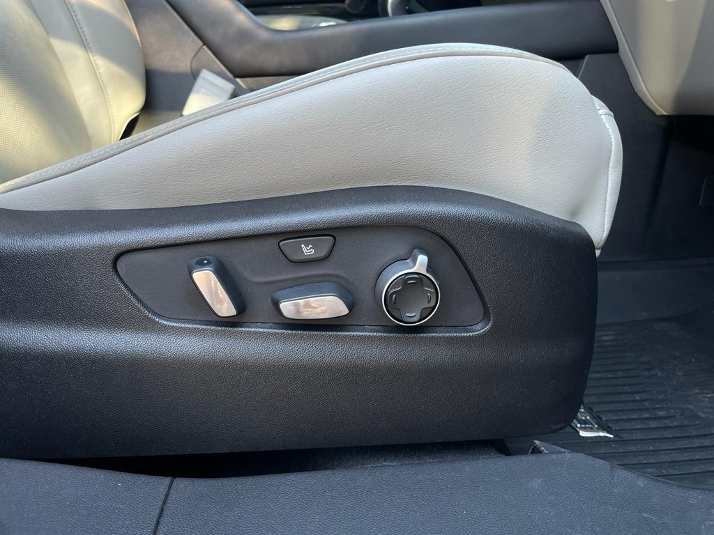 used 2019 Cadillac XT4 car, priced at $19,970