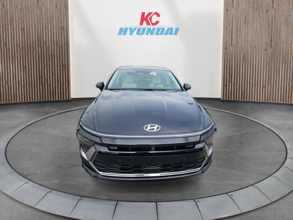 new 2025 Hyundai Sonata Hybrid car, priced at $38,938