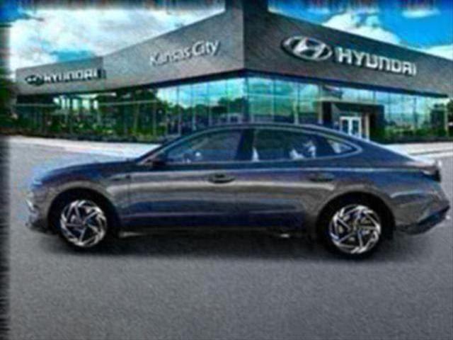 new 2025 Hyundai Sonata car, priced at $31,560