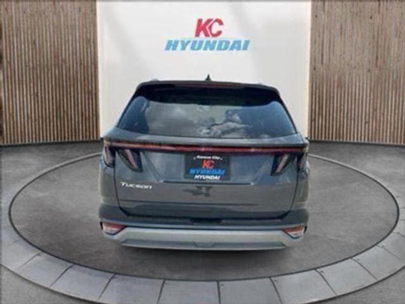 new 2025 Hyundai Tucson car, priced at $38,500
