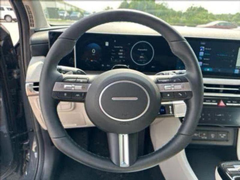 new 2025 Hyundai Tucson car, priced at $38,500