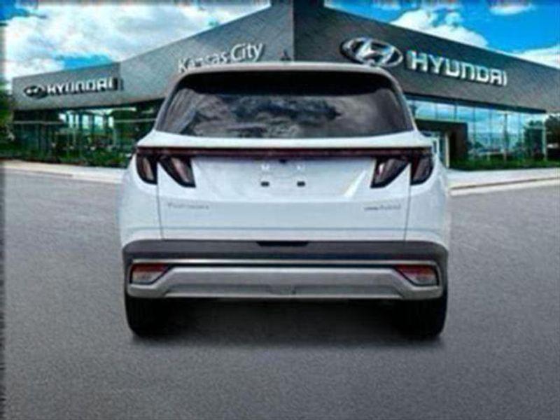 new 2025 Hyundai TUCSON Hybrid car, priced at $35,765