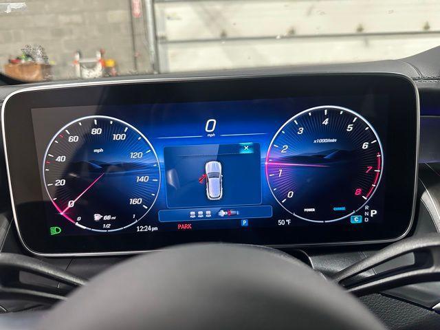 new 2026 Mercedes-Benz GLC 300 car, priced at $61,985