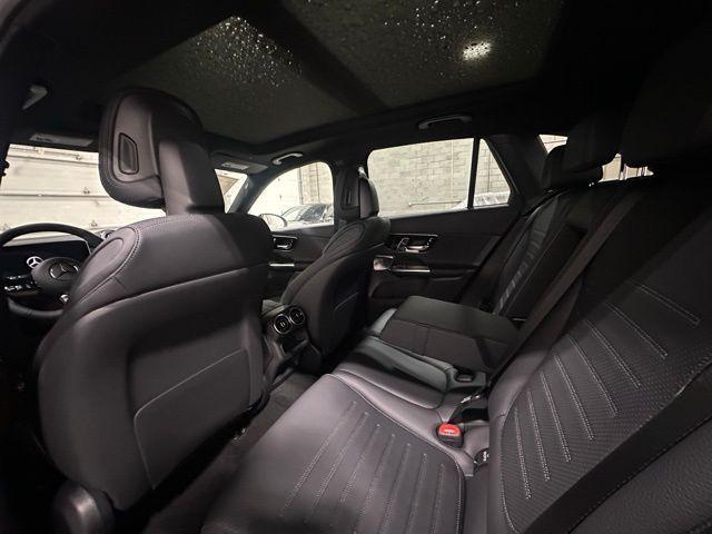 new 2026 Mercedes-Benz GLC 300 car, priced at $61,985