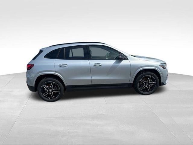 new 2024 Mercedes-Benz GLA 250 car, priced at $51,505