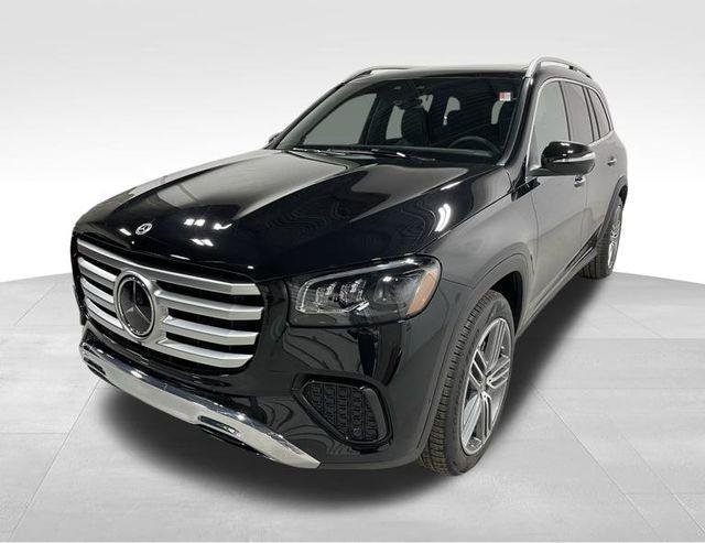 new 2025 Mercedes-Benz GLS 450 car, priced at $91,945