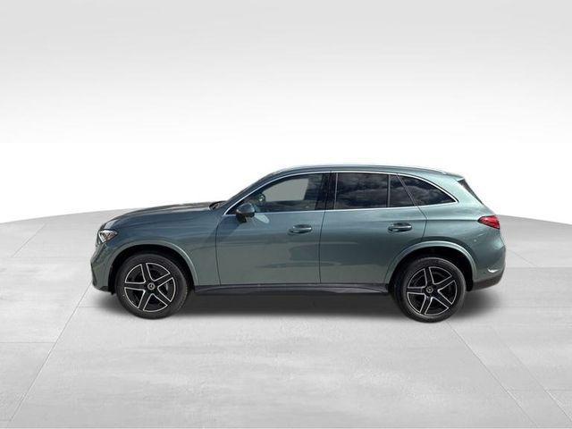 new 2025 Mercedes-Benz GLC 300 car, priced at $61,625