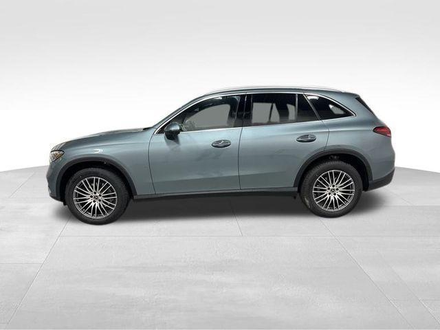 new 2026 Mercedes-Benz GLC 300 car, priced at $58,105