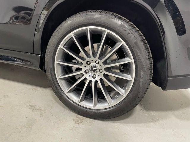 new 2026 Mercedes-Benz GLE 450 car, priced at $78,680