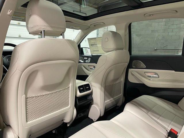 new 2026 Mercedes-Benz GLE 450 car, priced at $78,680