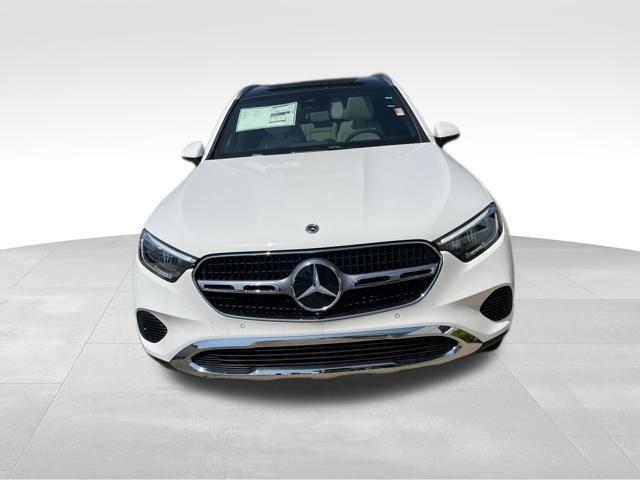 new 2025 Mercedes-Benz GLC 300 car, priced at $56,385