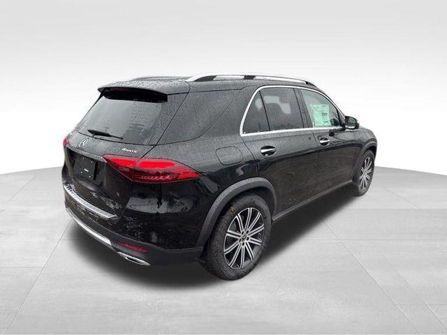 new 2025 Mercedes-Benz GLE 450 car, priced at $73,965