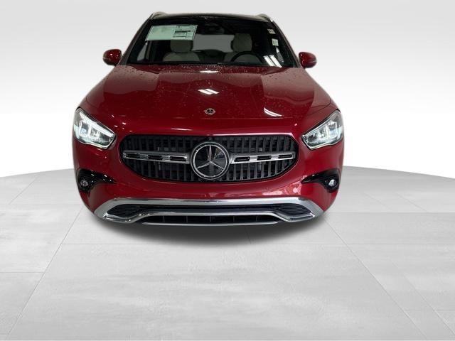 new 2025 Mercedes-Benz GLA 250 car, priced at $52,680