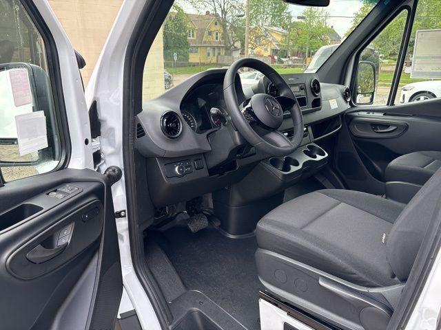 new 2025 Mercedes-Benz Sprinter 2500 car, priced at $53,125
