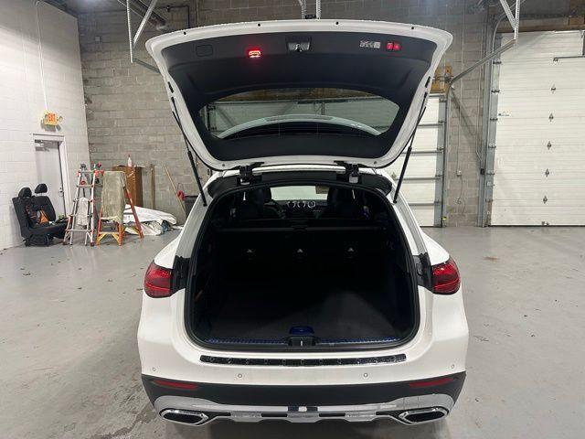 new 2026 Mercedes-Benz GLC 300 car, priced at $57,170