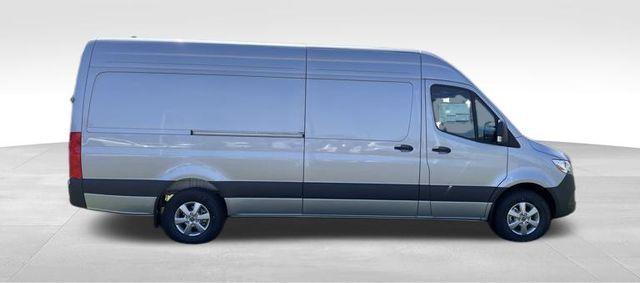 new 2025 Mercedes-Benz Sprinter 2500 car, priced at $67,092