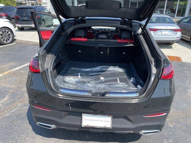 new 2025 Mercedes-Benz GLC 300 car, priced at $68,255