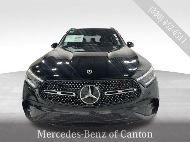 new 2026 Mercedes-Benz GLC 300 car, priced at $60,785