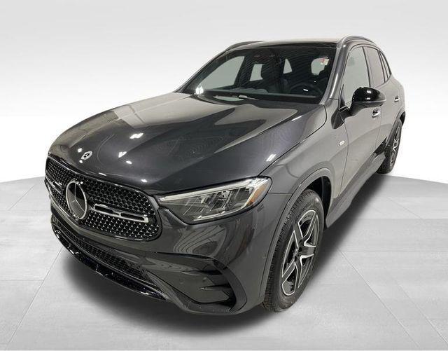 new 2025 Mercedes-Benz GLC 350e car, priced at $71,255