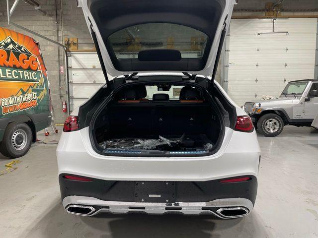 new 2026 Mercedes-Benz GLC 300 car, priced at $68,645