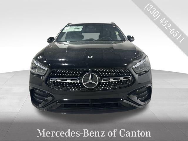 new 2025 Mercedes-Benz GLA 250 car, priced at $51,825