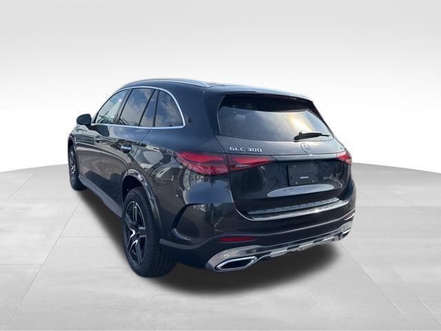 new 2025 Mercedes-Benz GLC 300 car, priced at $61,855