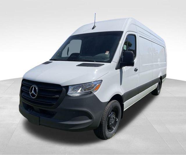 new 2025 Mercedes-Benz Sprinter 2500 car, priced at $68,064