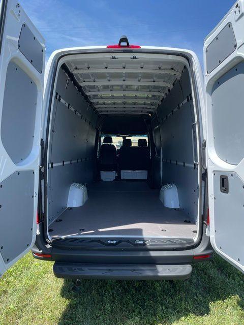 new 2025 Mercedes-Benz Sprinter 2500 car, priced at $68,064