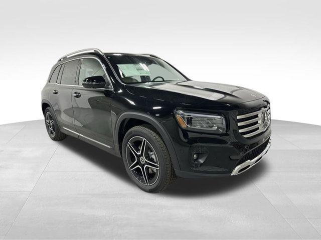 new 2026 Mercedes-Benz GLB 250 car, priced at $52,245