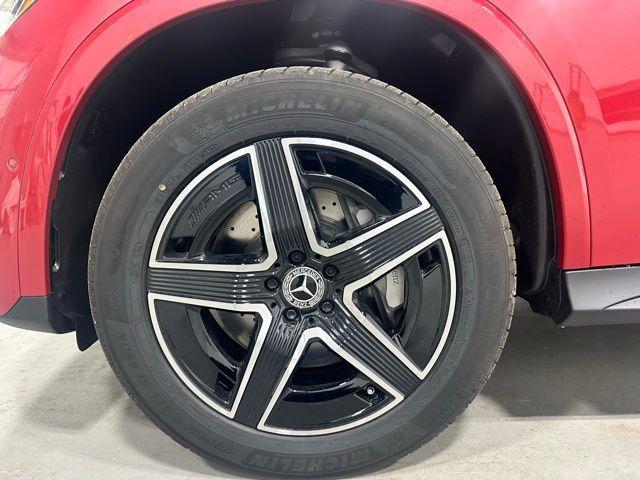 new 2026 Mercedes-Benz GLC 300 car, priced at $64,955