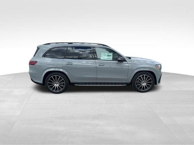 new 2024 Mercedes-Benz GLS 580 car, priced at $122,130