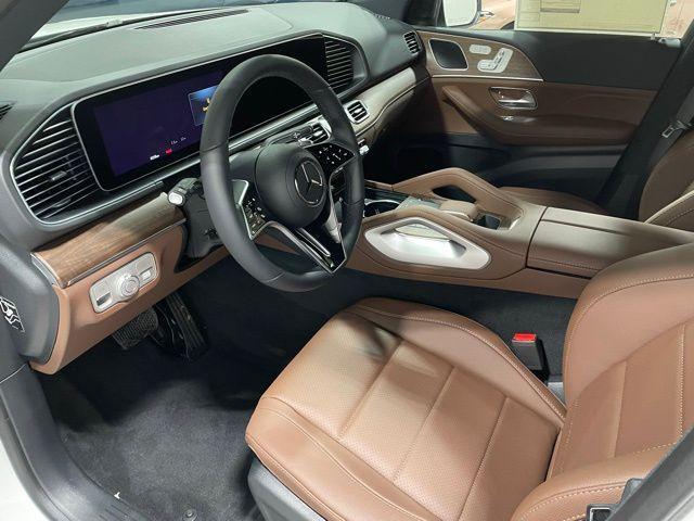 new 2025 Mercedes-Benz GLE 350 car, priced at $70,590