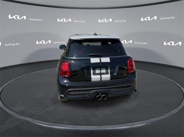 used 2022 MINI Hardtop car, priced at $23,785