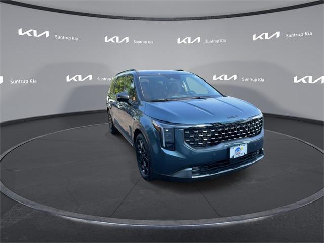 used 2025 Kia Carnival Hybrid car, priced at $48,395