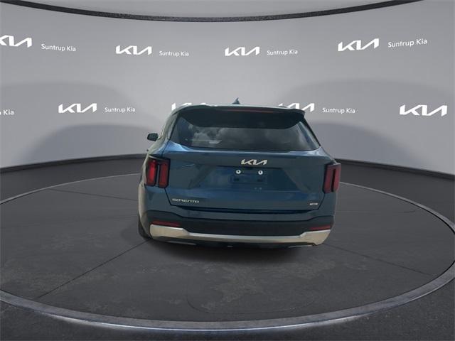 used 2025 Kia Sorento Hybrid car, priced at $38,995