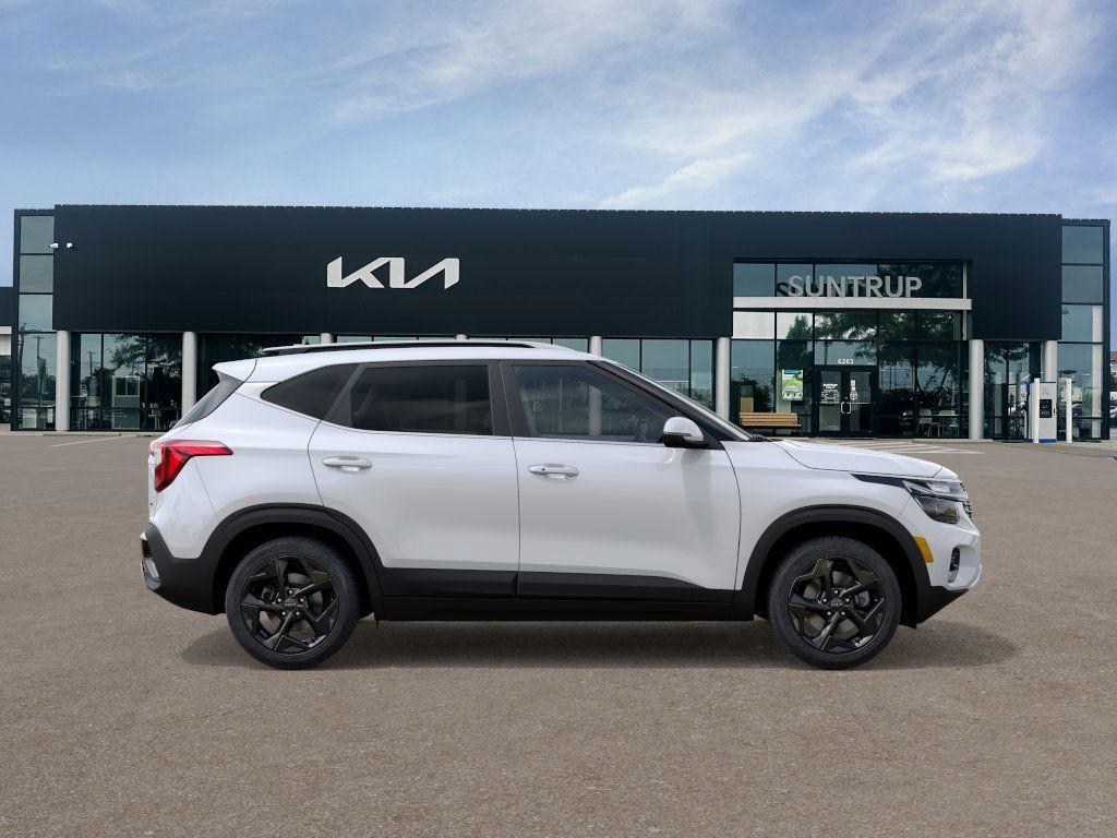 new 2026 Kia Seltos car, priced at $30,870