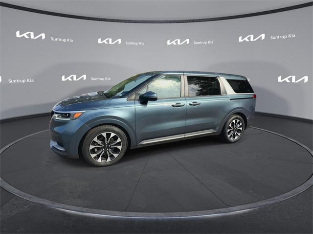 used 2023 Kia Carnival car, priced at $30,795