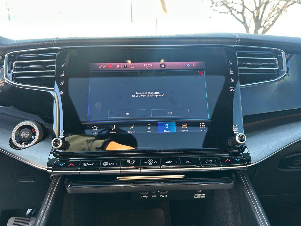 used 2023 Jeep Wagoneer car, priced at $53,995