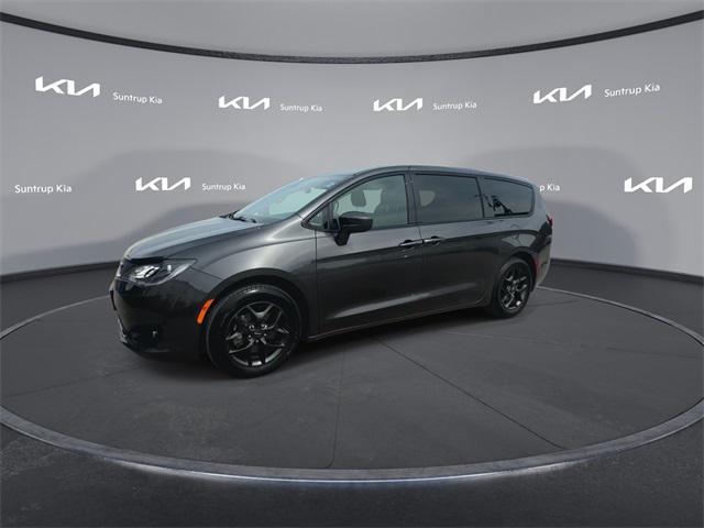 used 2020 Chrysler Pacifica car, priced at $20,995