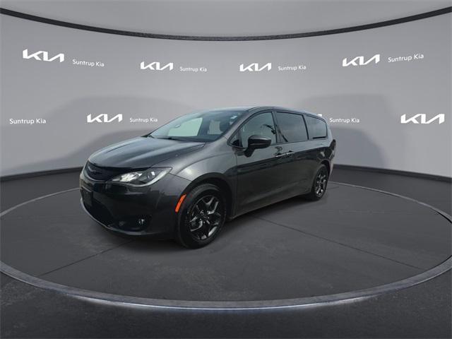 used 2020 Chrysler Pacifica car, priced at $20,995