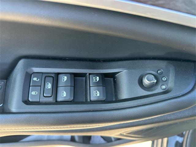 used 2024 Jeep Grand Cherokee L car, priced at $32,265