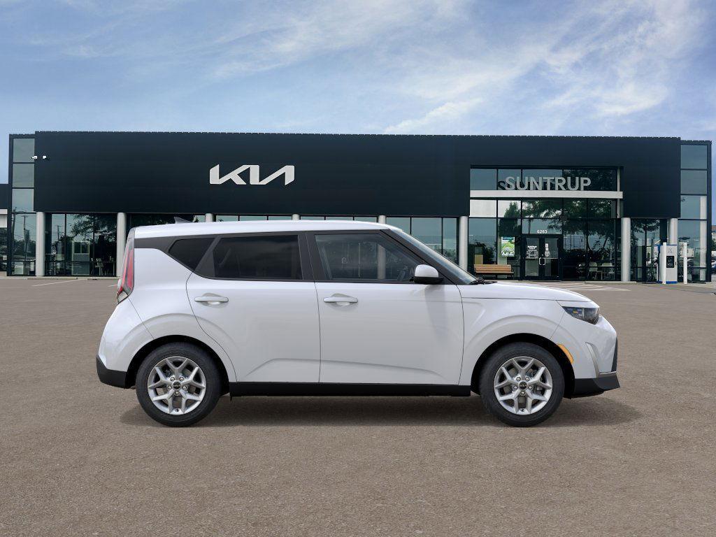 new 2025 Kia Soul car, priced at $21,402