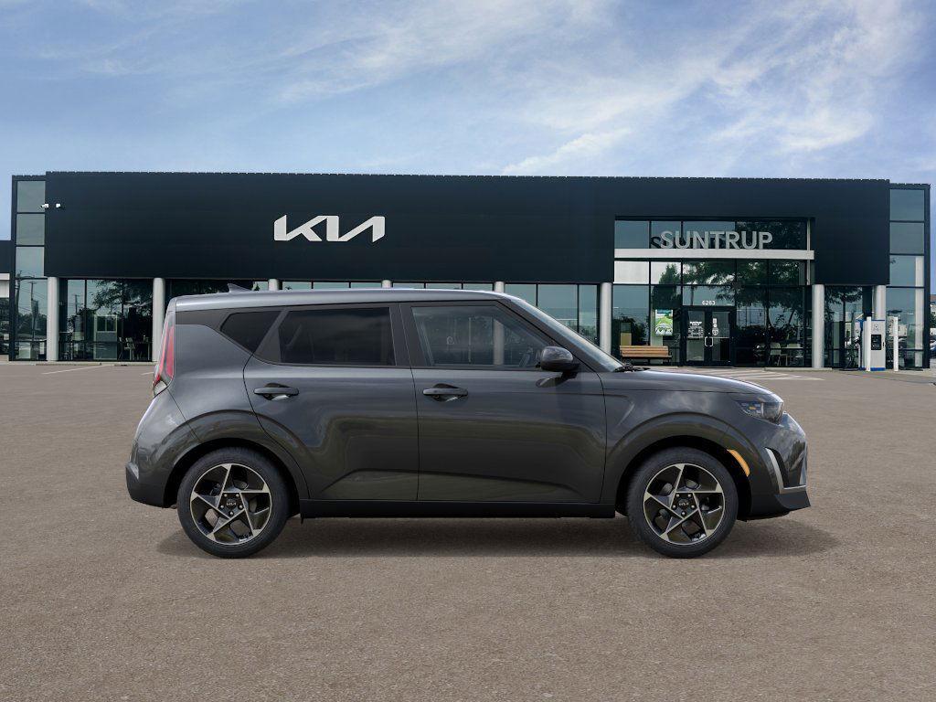 new 2025 Kia Soul car, priced at $24,692