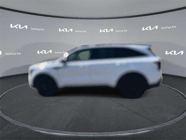 used 2025 Kia Sorento car, priced at $41,995